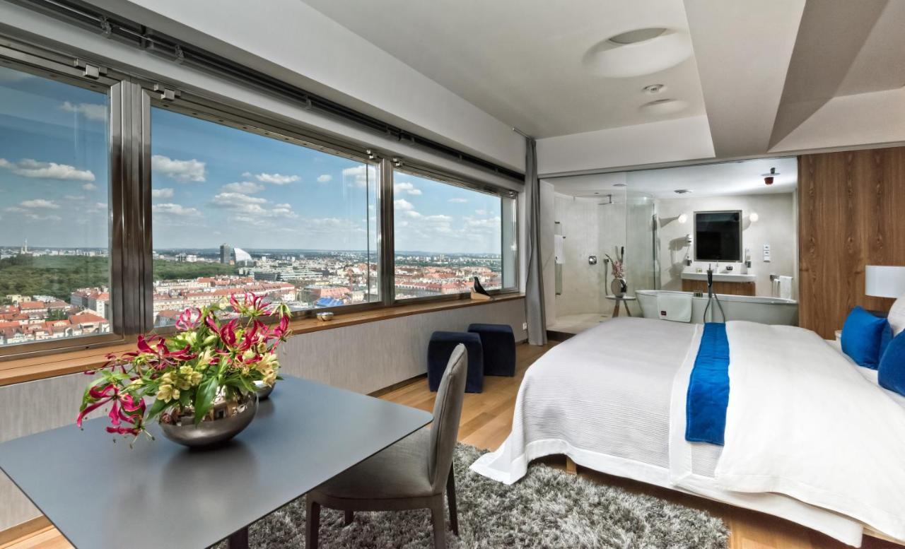 One Room Hotel Prague Exterior photo