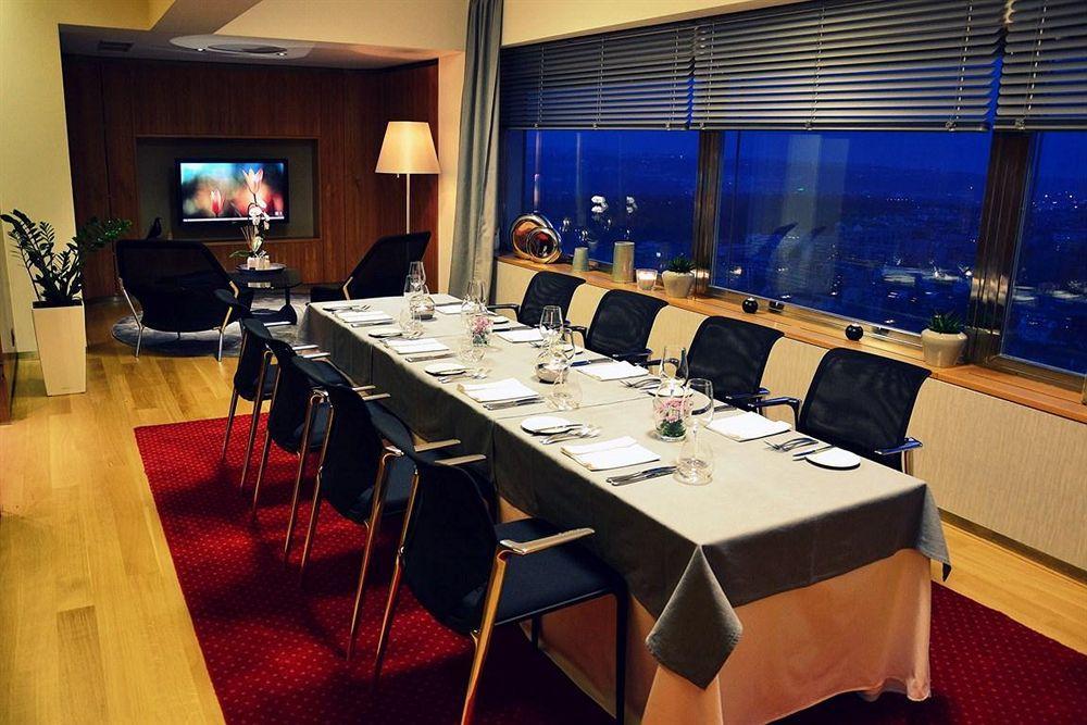 One Room Hotel Prague Exterior photo
